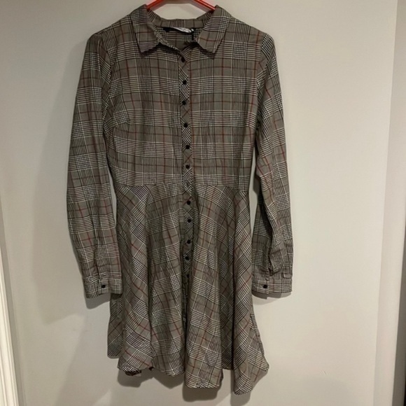 Zara Dresses & Skirts - Zara Woman size small dress